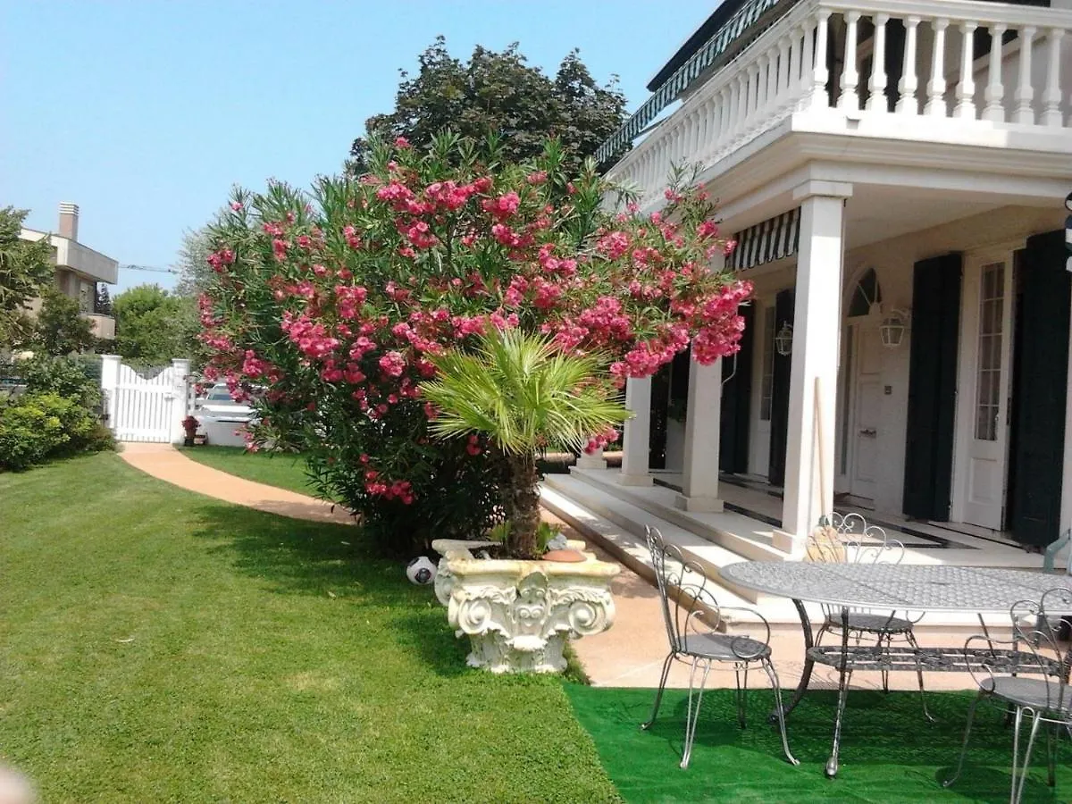 Villa De Mari Lido di Jesolo Italy
